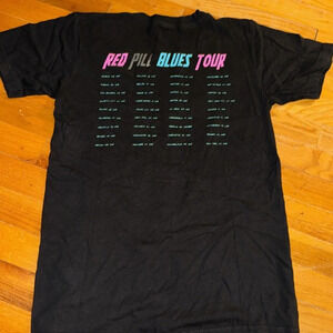 2018 Maroon 5 Red Pill Blues Tour Cities Black T-Shirt Small Short Sleeve